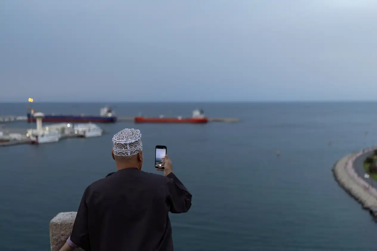 عُمان تبدأ الدراسات المبكرة لإطلاق شبكات الجيل السادس 6G